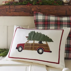 Winter Embroideries<Taylor Linens Christmas Woody – Lumbar Pillow