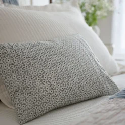 Shams<Taylor Linens Dotted Vine Sham