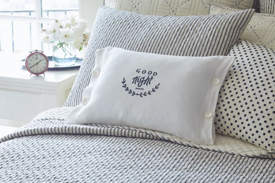 Sentimental Embroideries<Taylor Linens Good Night Black Pillow