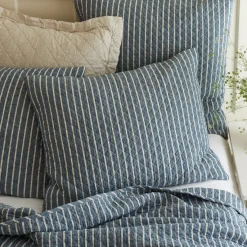 Quilts & Matelasses<Taylor Linens Hayslip Indigo Quilt