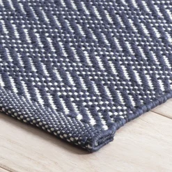 Rugs<Taylor Linens Herringbone Navy/Ivory Handwoven Indoor/Outdoor Rug