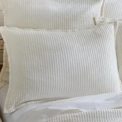 Quilts & Matelasses<Taylor Linens Hudson Cream Matelasse
