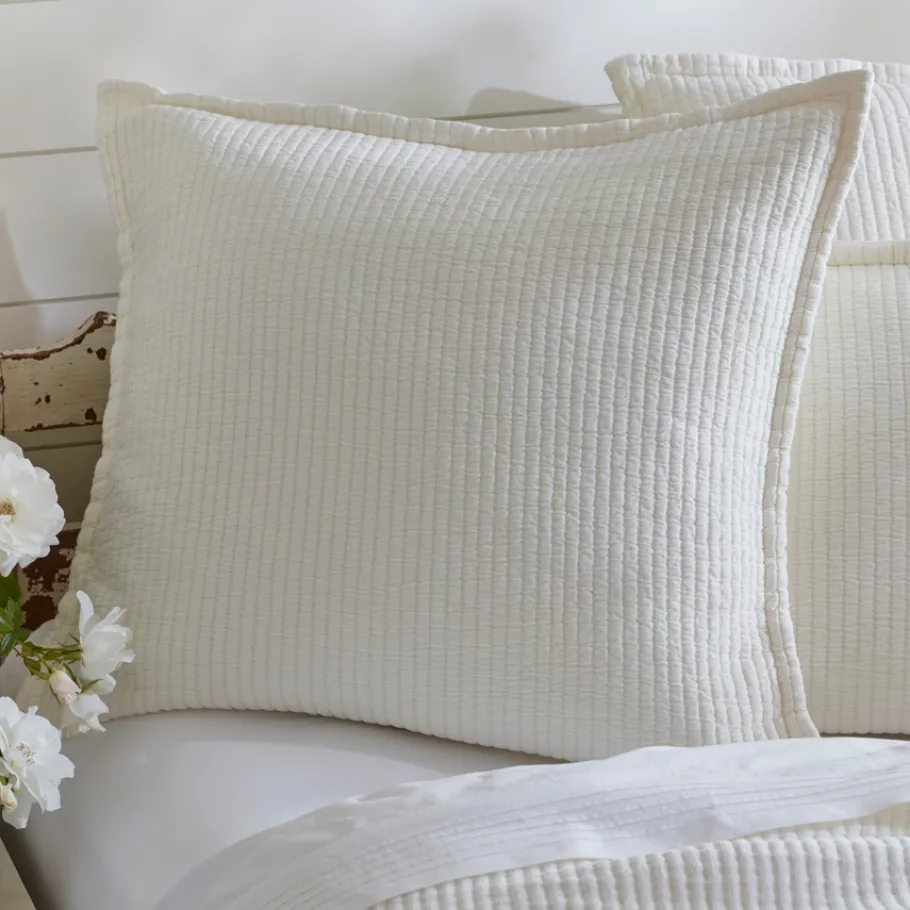 Quilts & Matelasses<Taylor Linens Hudson Cream Matelasse