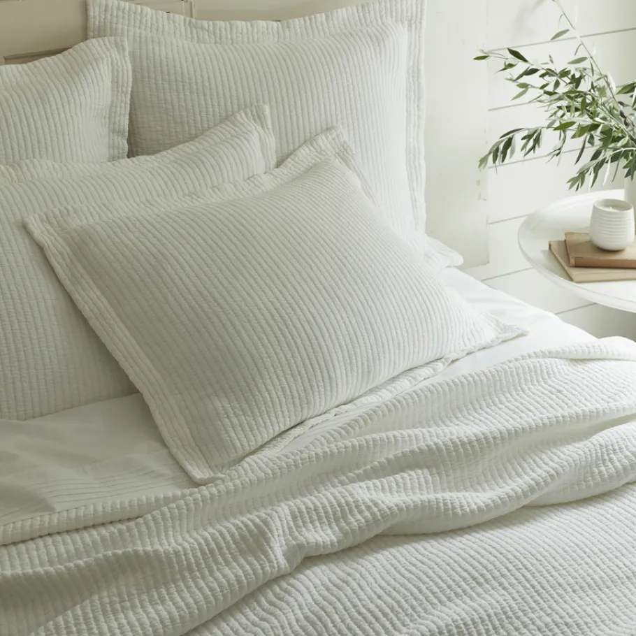 Quilts & Matelasses<Taylor Linens Hudson White Matelasse