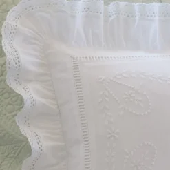 Sentimental Embroideries<Taylor Linens Prairie Crochet Breakfast Pillow