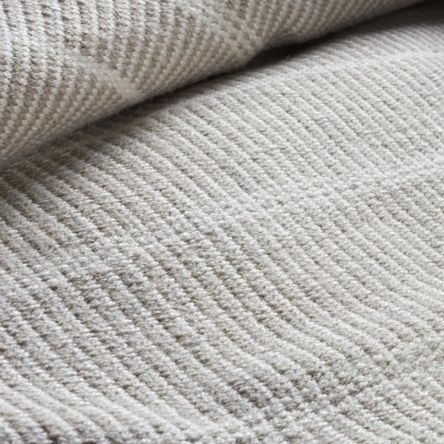 Rugs<Taylor Linens Samson Grey Handwoven Indoor/Outdoor Rug