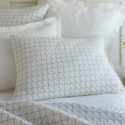 Quilts & Matelasses<Taylor Linens Schoolhouse Indigo Quilt