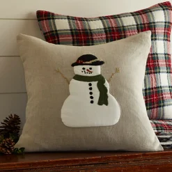 Winter Embroideries<Taylor Linens Snowman Pillow